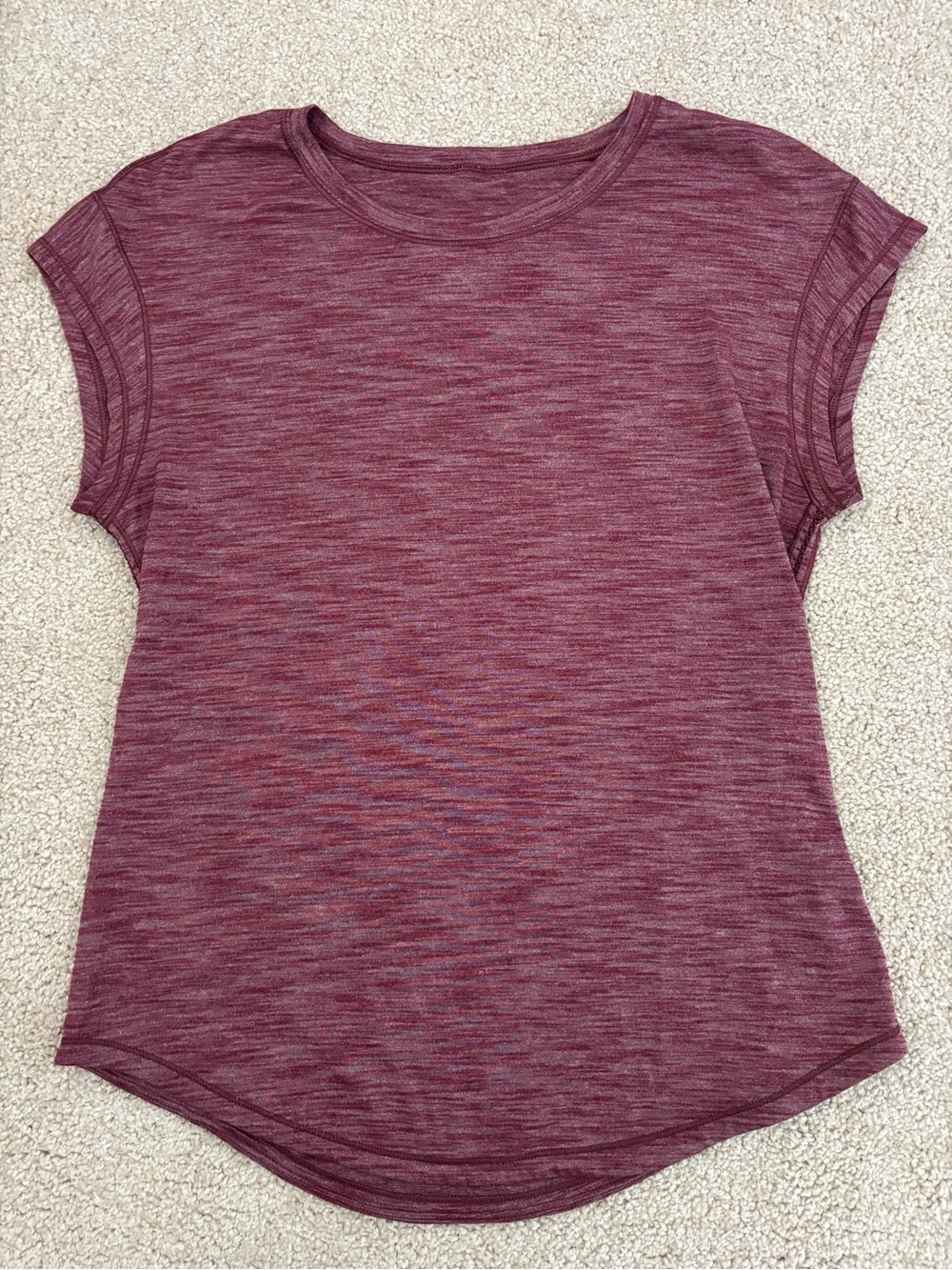 Women’s Lululemon active cap sleeve shirt size 4/6 (see measurements)